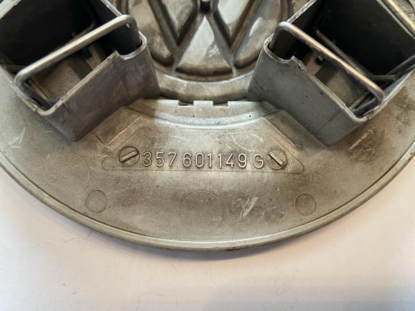 VW Radkappe 357601149G  Golf 2 ; Passat B3 35i  *gebraucht*